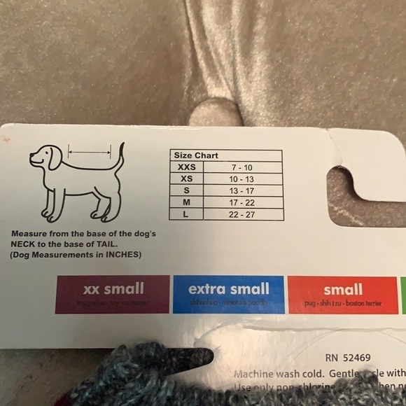 Small dog sweater, leash hole, pocket! - Picture 5 of 5